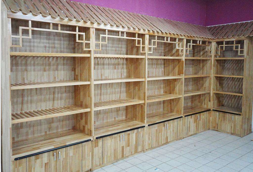 為何木質(zhì)貨架在戶外時(shí)間長(zhǎng)了會(huì)變色